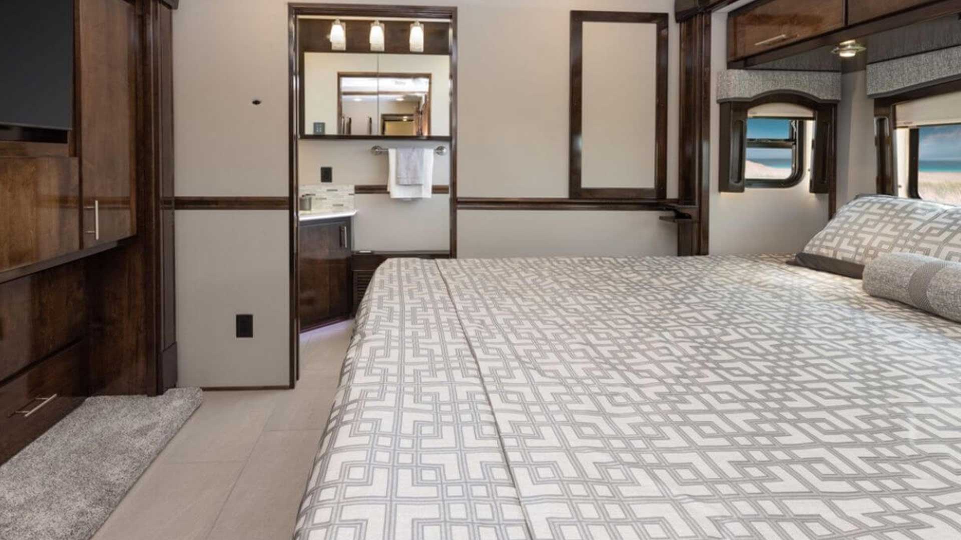 23 Classic Bed