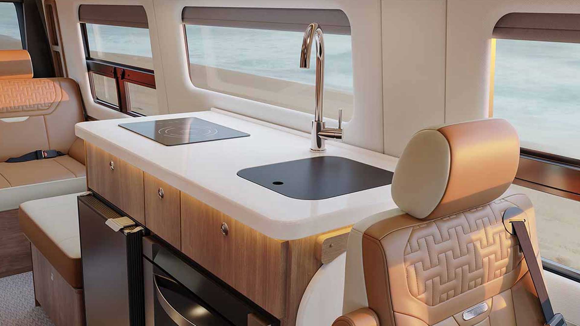 Interstate 24GLX Galley