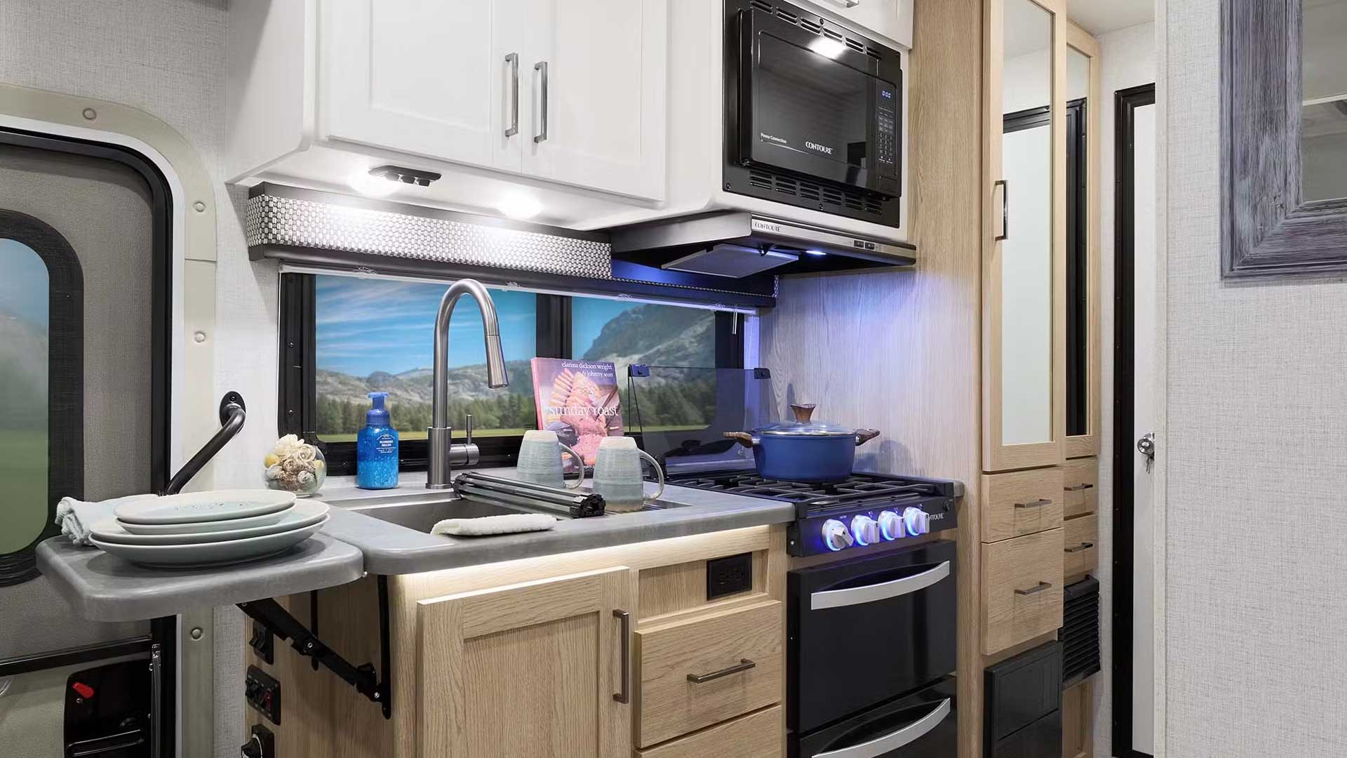 Outlaw Class C Galley