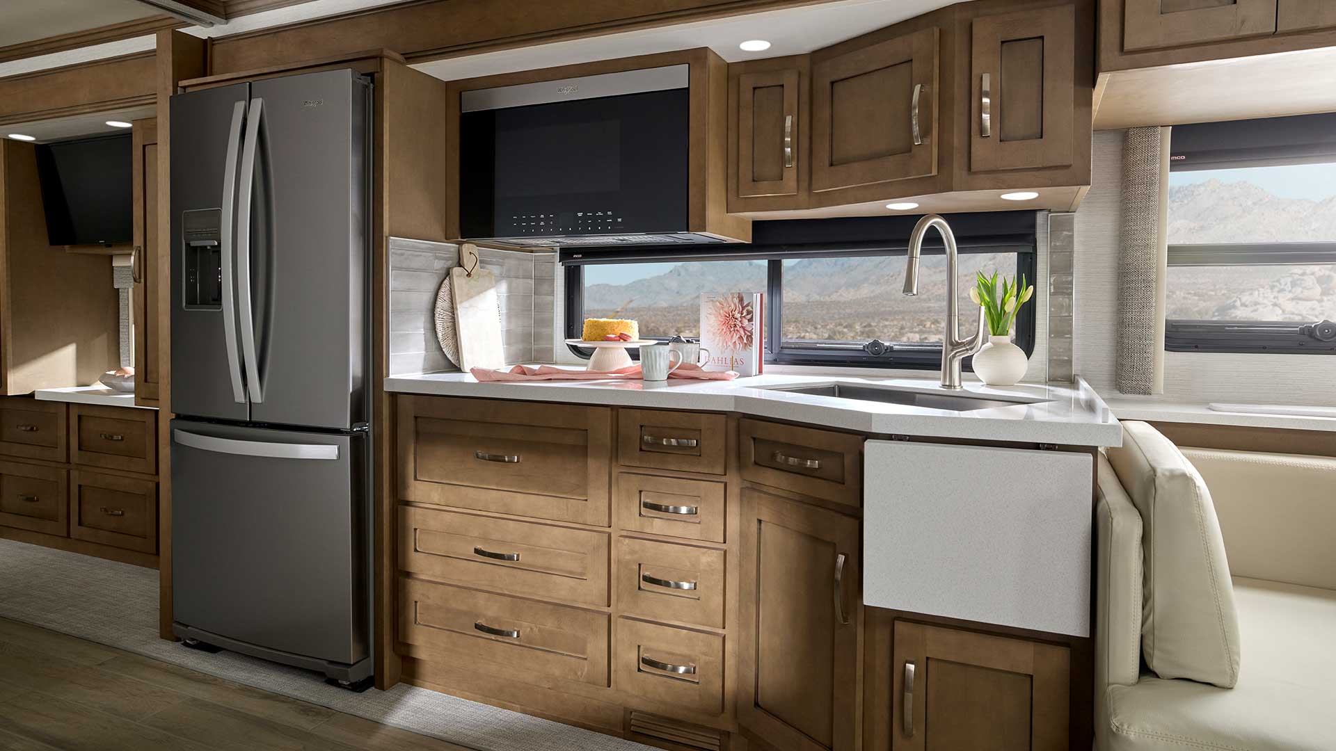 Super Star Galley