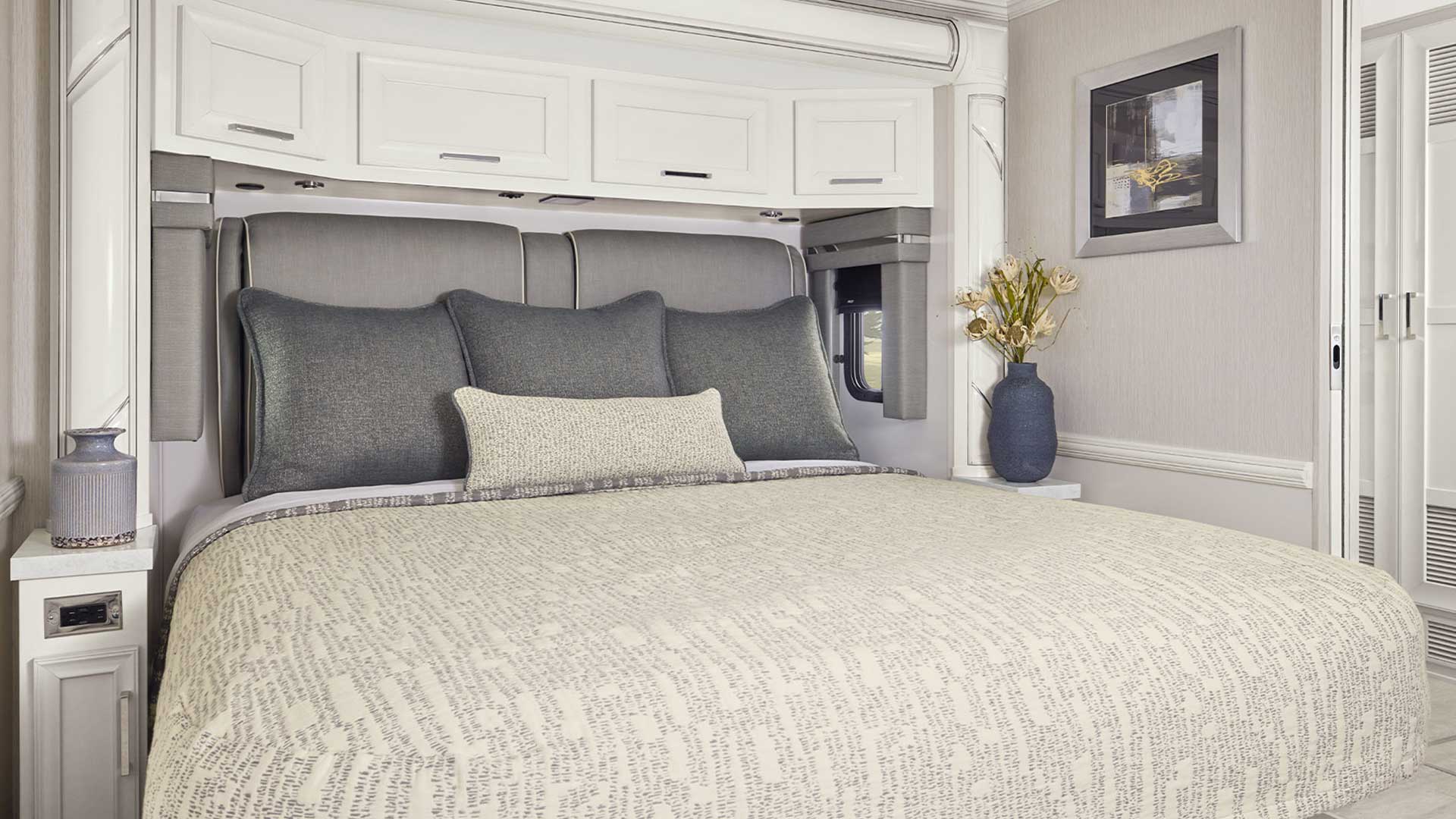 Ventana Bed