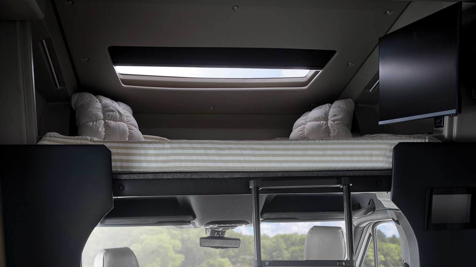 model gallery images 2027 freedom aire bunk