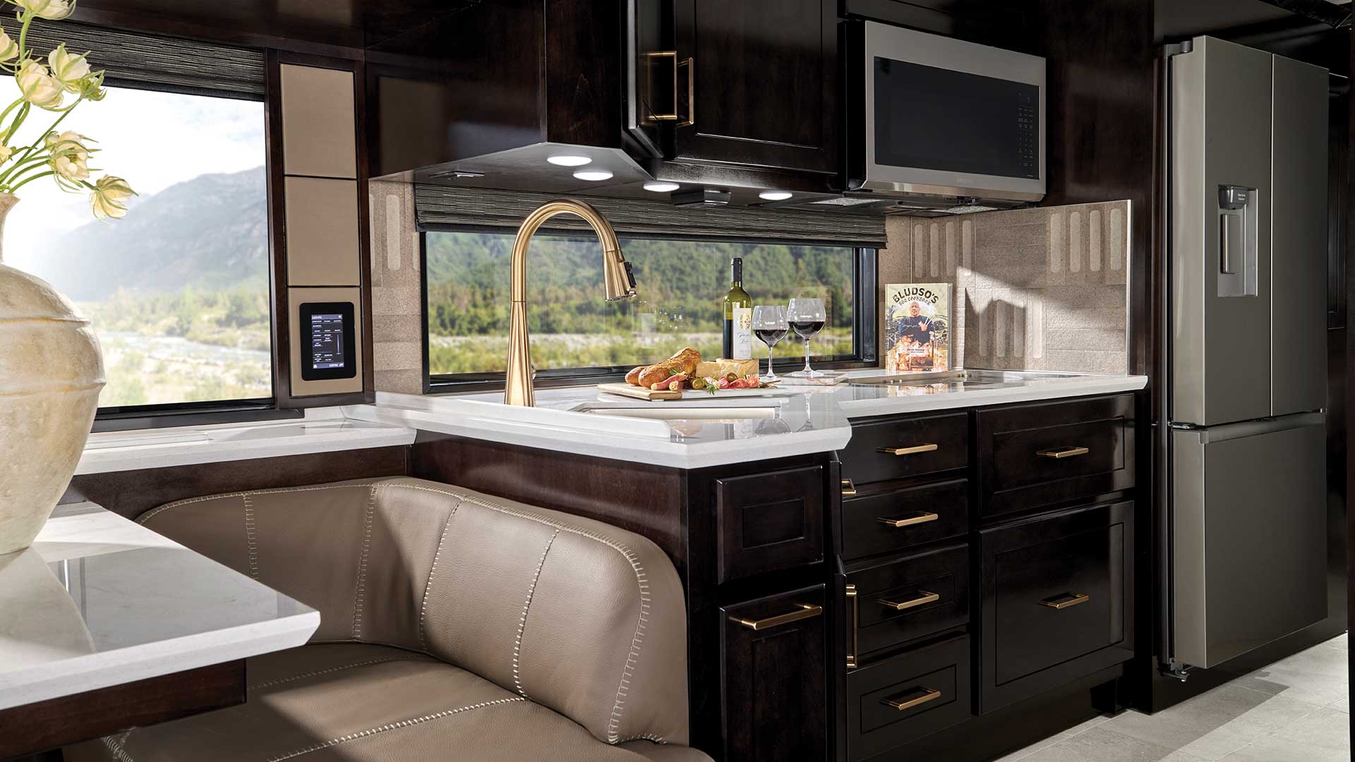 model gallery images 2027 new aire galley