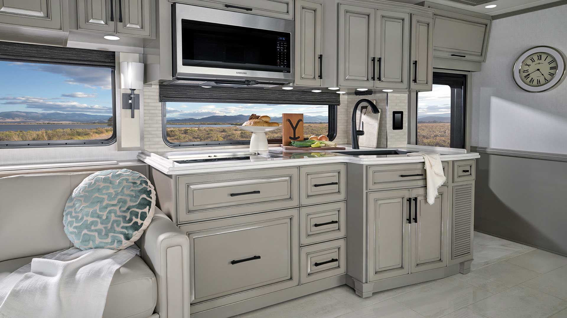 model gallery images 2027 summit aire galley