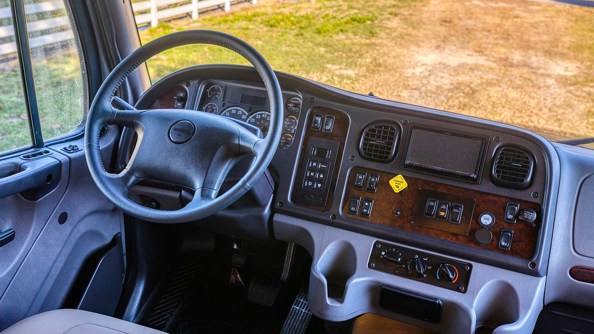 Allegro Bay Cockpit