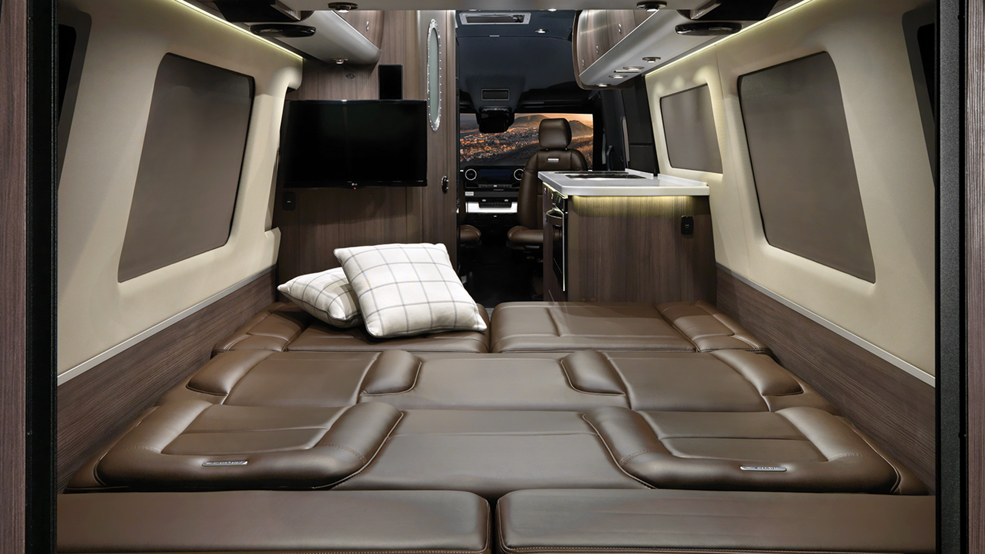 Interstate 24GT Bed Conversion