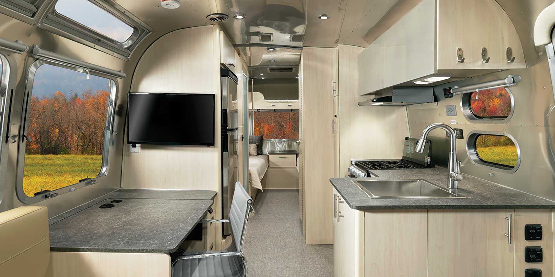 2022 Airstream Flying Cloud Interior