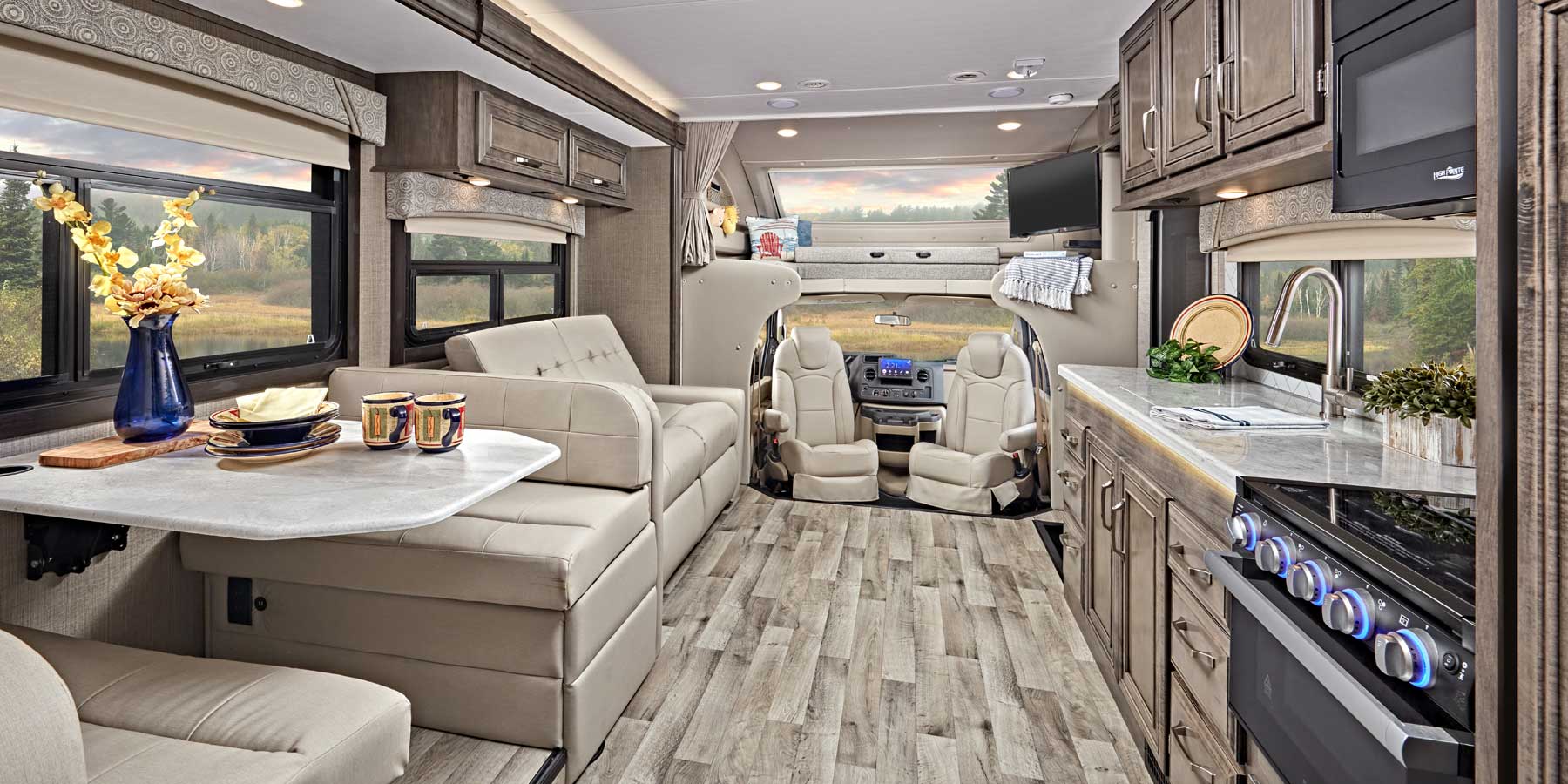 2022 Jayco Greyhawk Prestige Interior