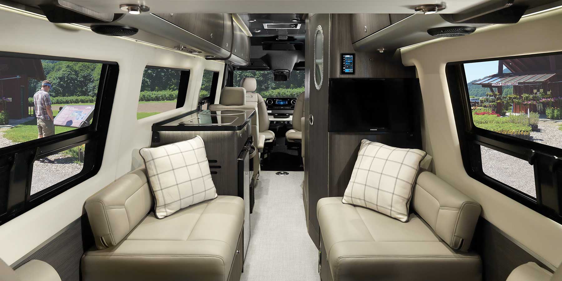 2022 Airstream Interstate 24GL Touring Coach