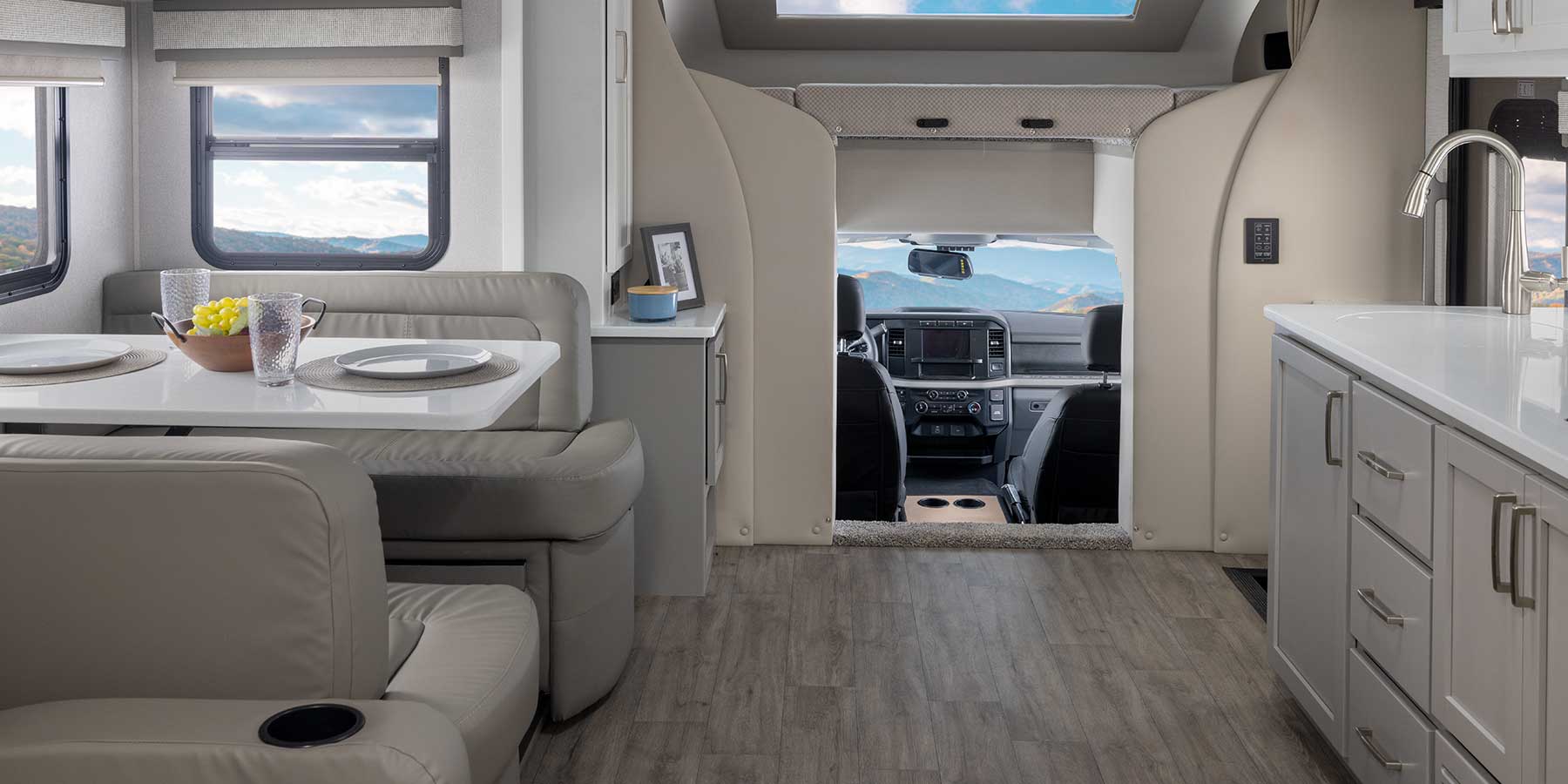 2024 Renegade RV Veracruz Interior